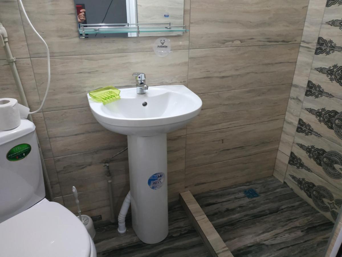 Guest House U Antoniny Гагра Экстерьер фото